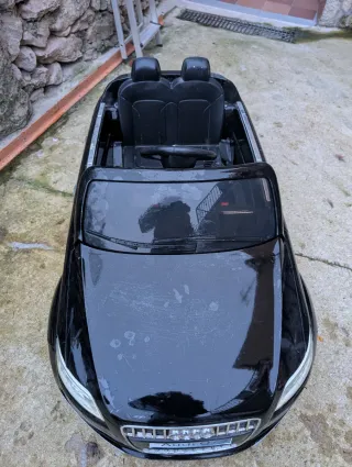 Moto Kawasaki y Coche Audi Q7 Eléctricos Niños