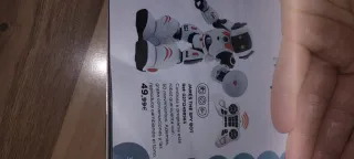 Robot teledirigido James