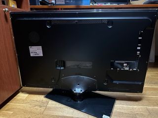 Samsung 40 LED Ultra Slim TV