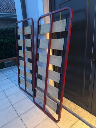 2 Somieres Metálicos con un colchon