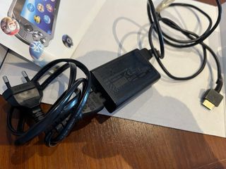 PS Vita con 10 giochi