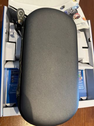 PS Vita con 10 giochi