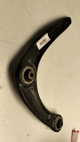 BRAZO SUSPENSION INFERIOR DELANTERO IZQUIERDO CITROEN C4 PIC (4)