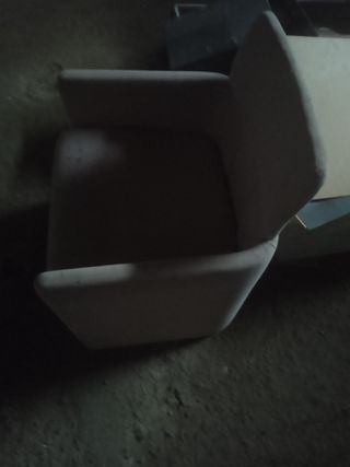 Sillón butaca beige tela