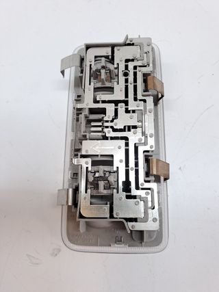 LUZ INTERIOR TOYOTA YARIS (4)