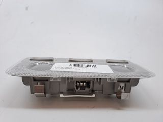 LUZ INTERIOR TOYOTA YARIS (4)