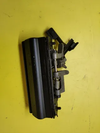 MANETA TIRADOR PUERTA MALETERO SEAT TOLEDO II