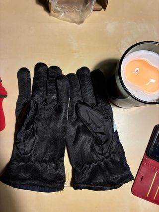 Conjunto esquí: guantes y gafas  Precio fijo