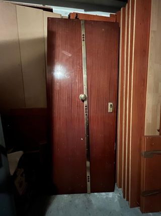 Puertas de madera interiores