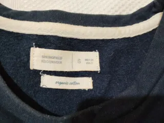 Jersey fino con estampado de plumas