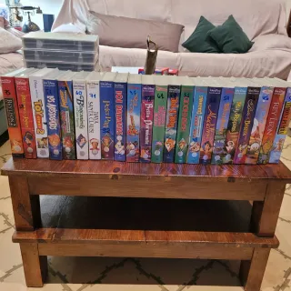 31 Películas VHS Disney Clásicos