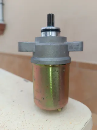 Maneta Izquierda Keeway + Motor Arranque