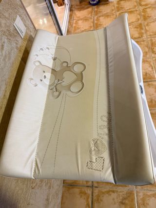 Cambiador bañera Brevi con estampado de oso