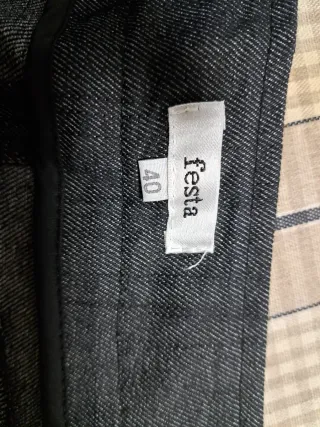 Falda vaquera elástica negra talla 40