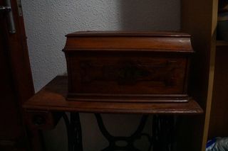 Máquina de coser Singer antigua