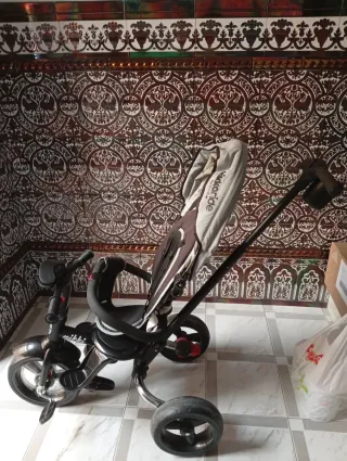 Triciclo seminuevo