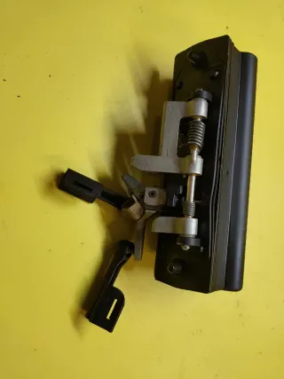 MANETA / TIRADOR PUERTA MALETERO SEAT TOLEDO II