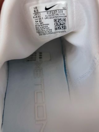 T42 - Nike Free Metcon 6 - White/Platinum tint