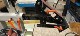 Lijadora de banda industrial