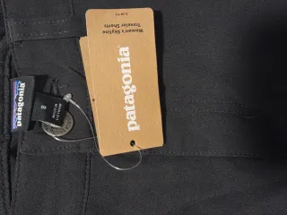 Bermuda patagonia Negra Senderismo Montaña