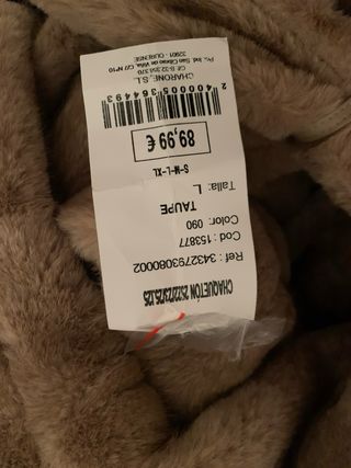 Abrigo pelo elegante y suave