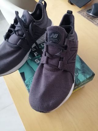 Zapatillas New Balance Negras/Grises