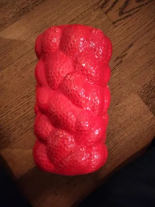 Vaso rosso fragole in porcellana