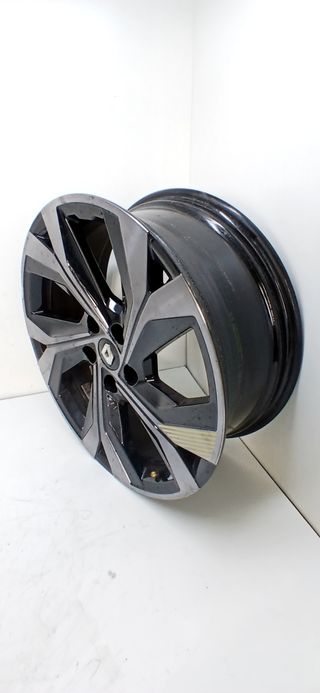 LLANTA RENAULT CAPTUR II (3)