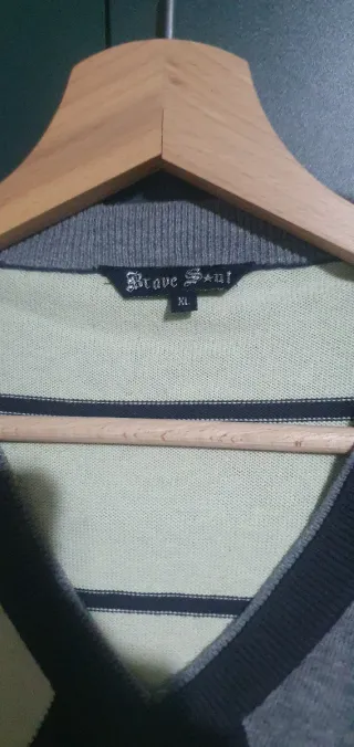 Jersey de rombos V-neck