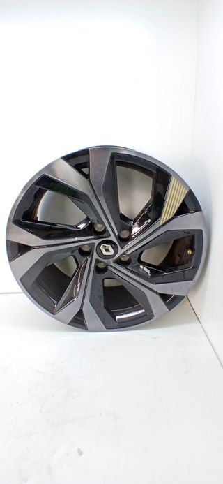 LLANTA RENAULT CAPTUR II (4)