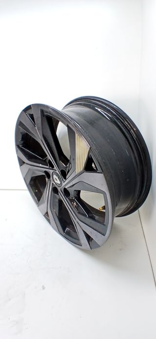 LLANTA RENAULT CAPTUR II (4)