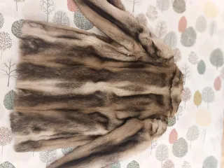 Chaquetón imitación piel Talla 42