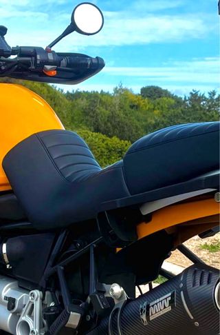 BMW R 1150 GS Asiento delantero y trasero.