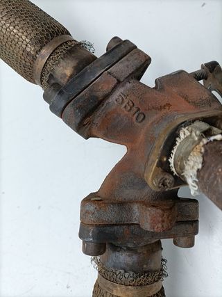 COLECTOR ESCAPE VOLKSWAGEN TOUAREG (7LA) (2)