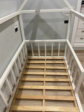 Cama casita con somier