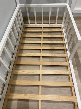 Cama casita con somier