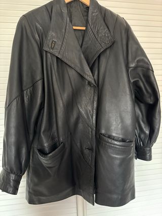 Chaqueta de cuero negra