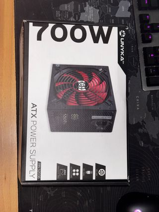 Fuente Alimentación UNYKAch ATX 700W