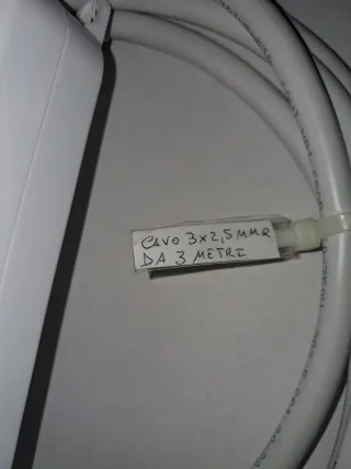 Prolunga elettrica con multipresa