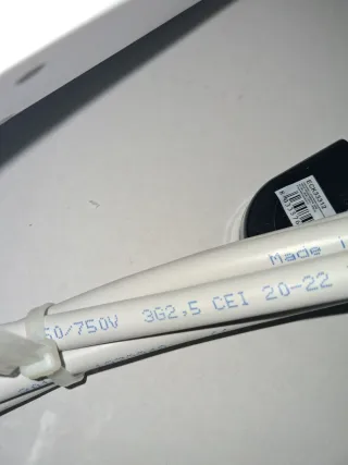 Prolunga elettrica con multipresa