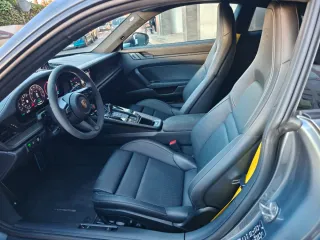 Porsche 911 2025
