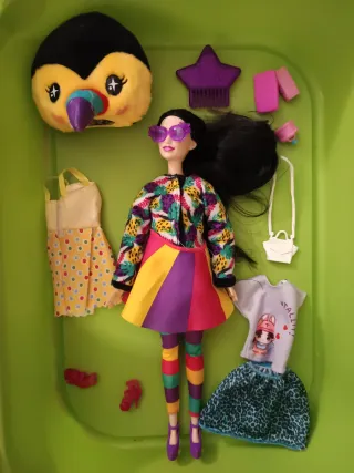 4 Barbie con accesorios