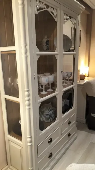 Vitrina Aparador Madera y Cristal