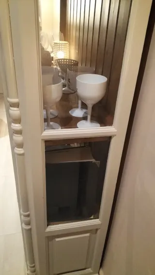 Vitrina Aparador Madera y Cristal