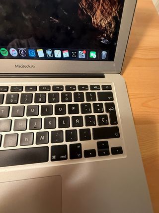 MacBook Air 13 2015 Plata buen estado