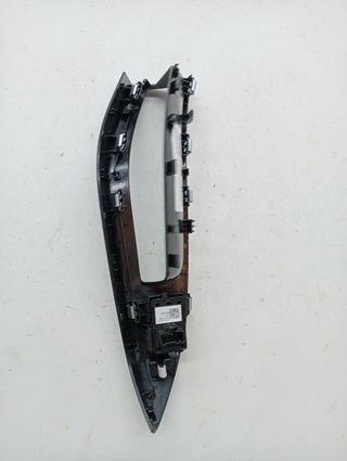 MANDO ELEVALUNAS DELANTERO DERECHO FORD FIESTA (CE1) (2)