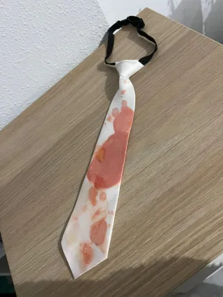 Corbata blanca manchada estilo sangre - Disfraz