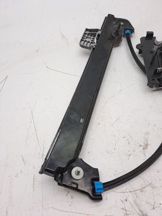 ELEVALUNAS DELANTERO DERECHO TESLA MODEL 3