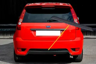 MOLDURA DIFUSOR FORD FIESTA ST150 TRASERO