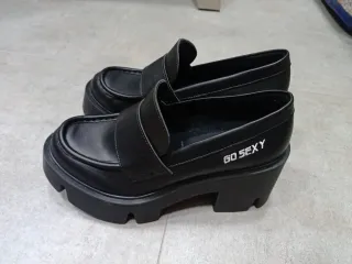 Zapatos negros de plataforma GO SEXY